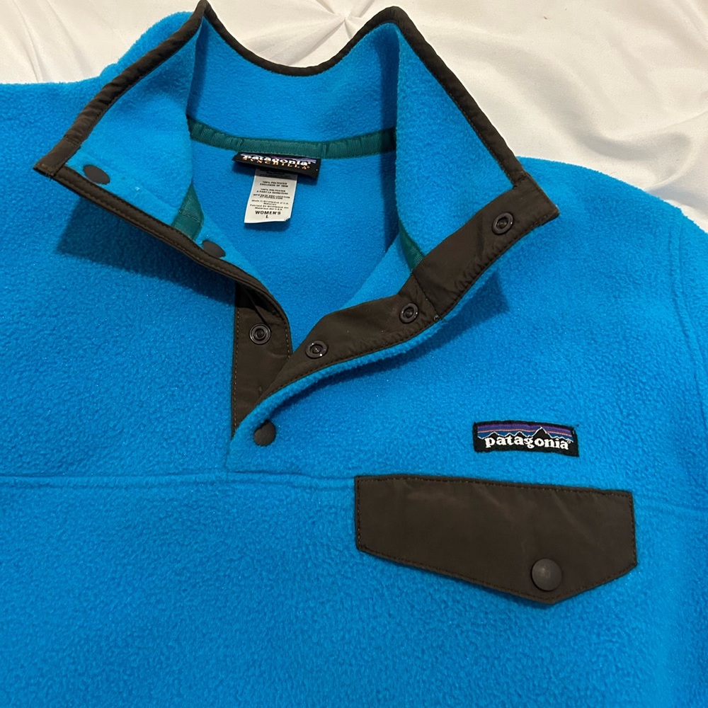 Women’s Patagonia Synchilla Snap-T fleece pullover